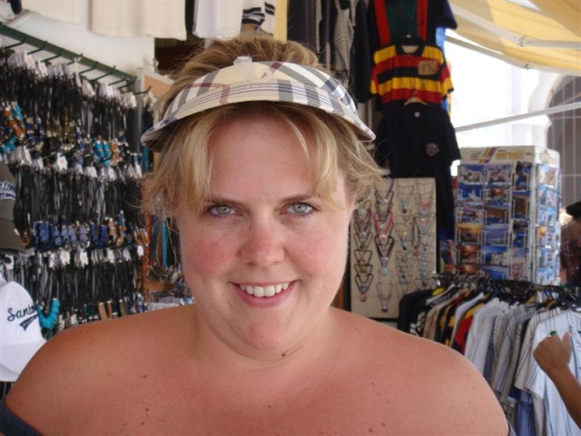 Chav Sunvisor in Santorini